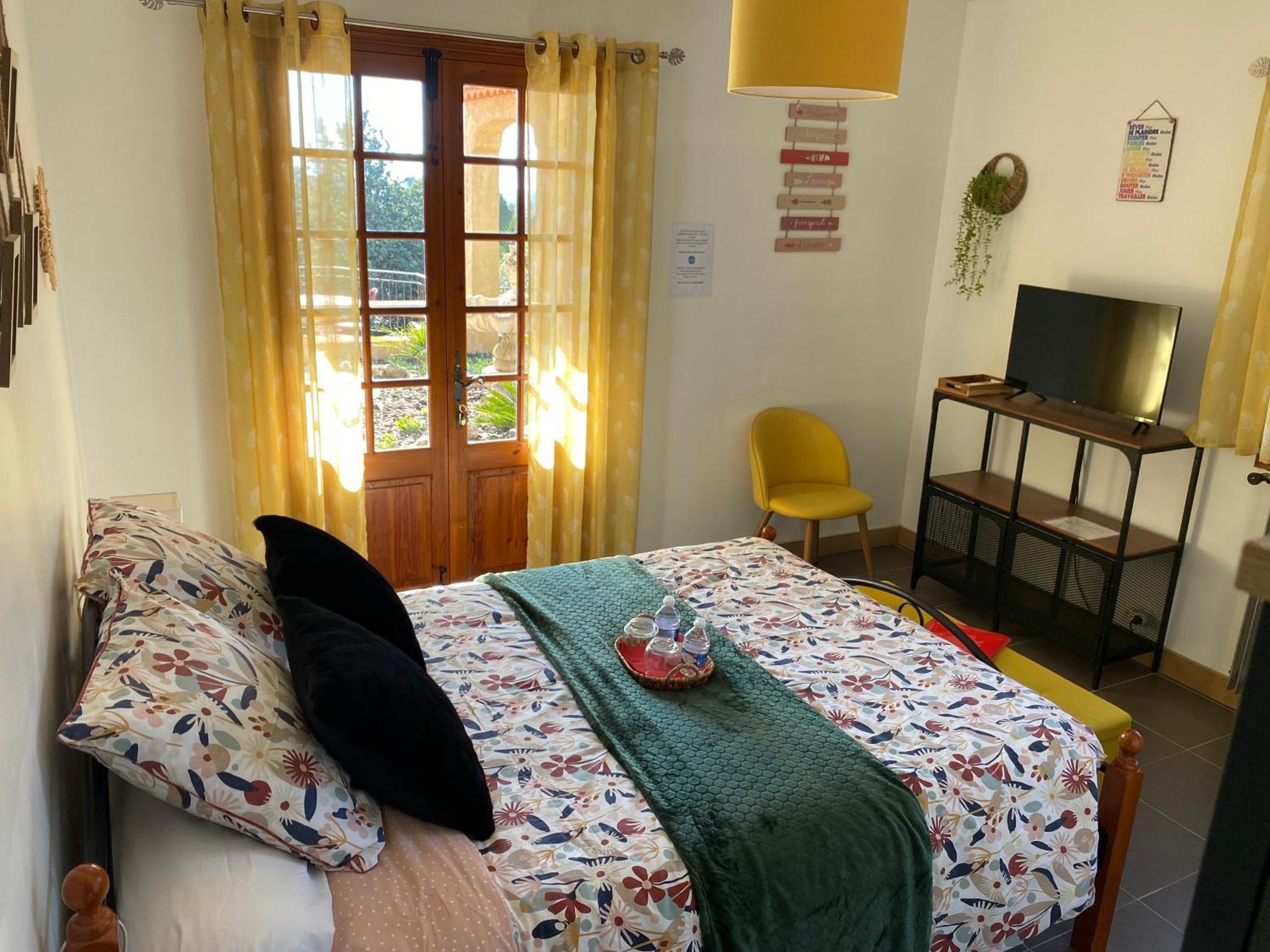 Chambres D'Hotes De Charme La Joseline Flayosc Exterior foto